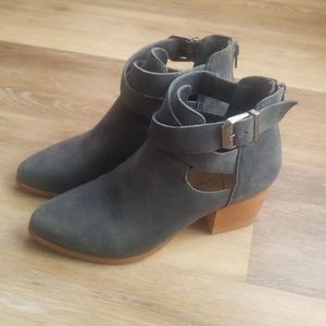 Sole society booties